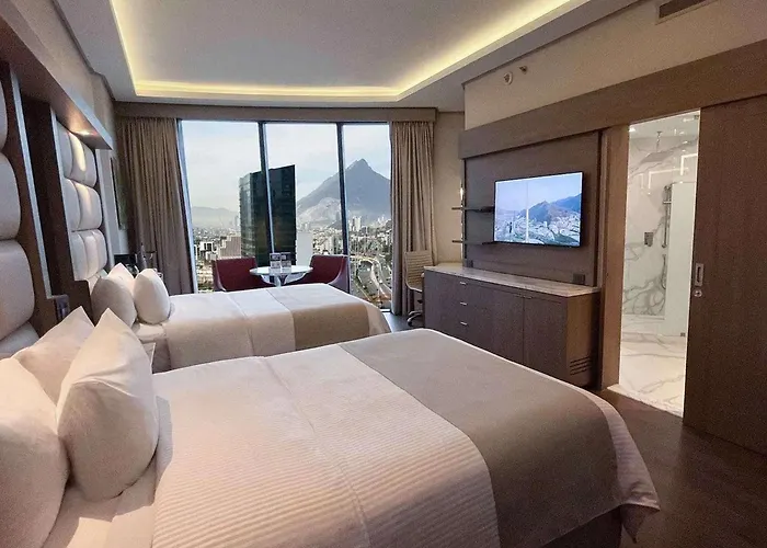 Safi Royal Luxury Metropolitan