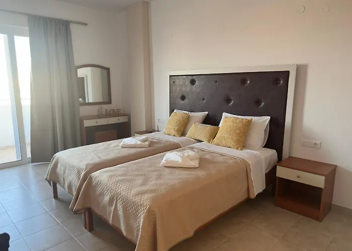 Apollonio Rooms Faliraki Center - Rhodes
