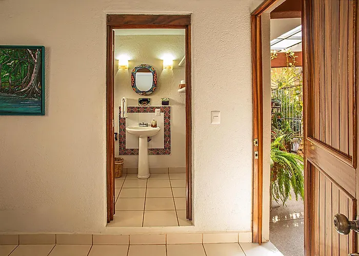 Hotel Zandoyo Bed & Breakfast