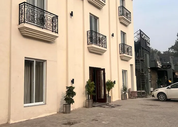 Hotel Elegant Executive Suites