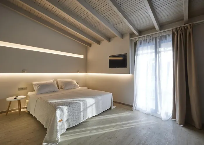 Cicada Hotel