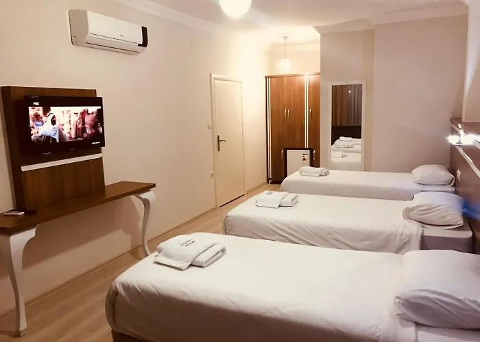 Larok Hotel
