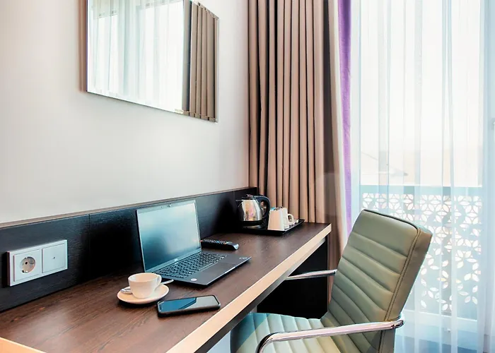 Premier Inn Lübeck City Centre