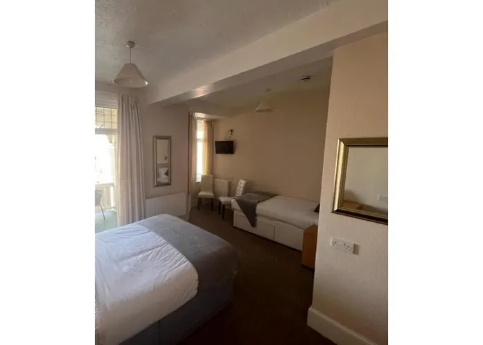 Cambria Hotel