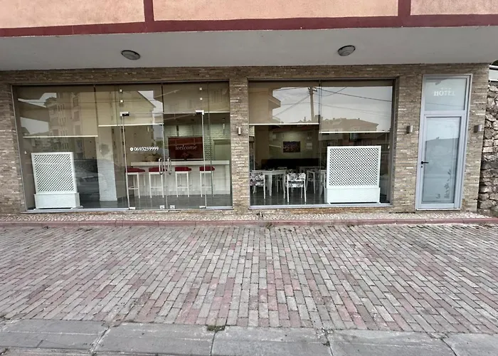 Hotel Yjet