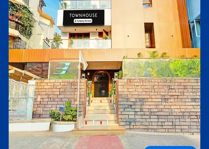 Townhouse Seethammadhara Junction Formerly Vijaya Residency