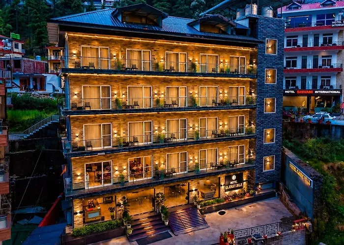 Mclo Classic - #Lavish & Luxury Rooms #Big Parking # Lift # All Balcony Rooms # Prime Location # Top Selling # Property Of The Year #