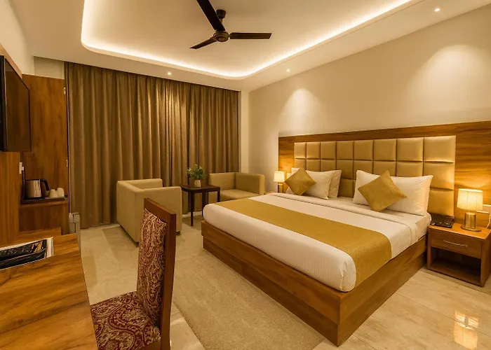 Mclo Classic - #Lavish & Luxury Rooms #Big Parking # Lift # All Balcony Rooms # Prime Location # Top Selling # Property Of The Year #
