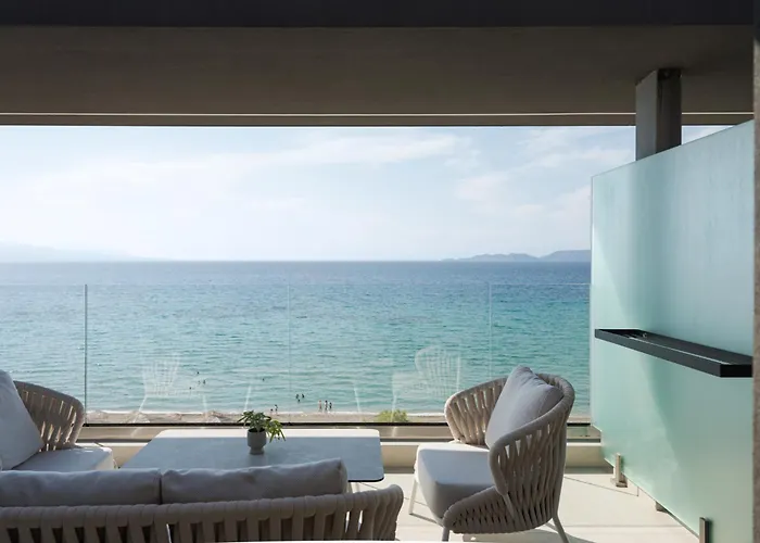 Avant Blue Boutique Hotel