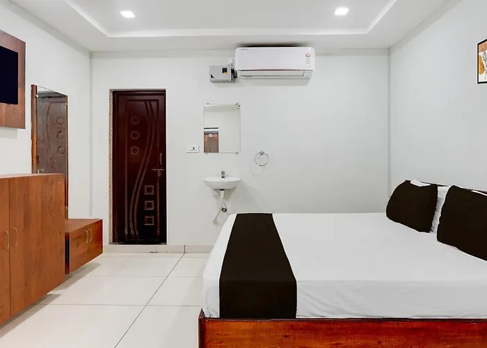 Oyo Collection O Mini Bypass Nellore Road Formerly Amr Guest Inn