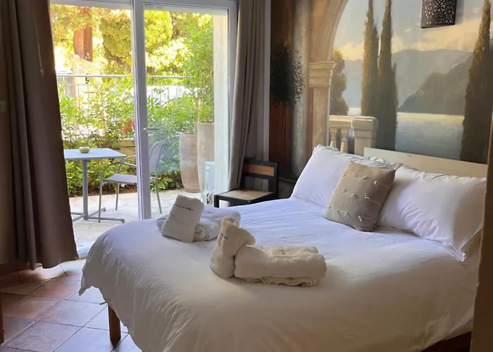Hotel L'Escale Au Soleil