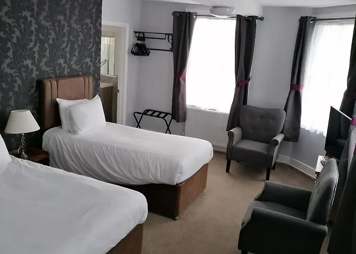 Castle Hotel