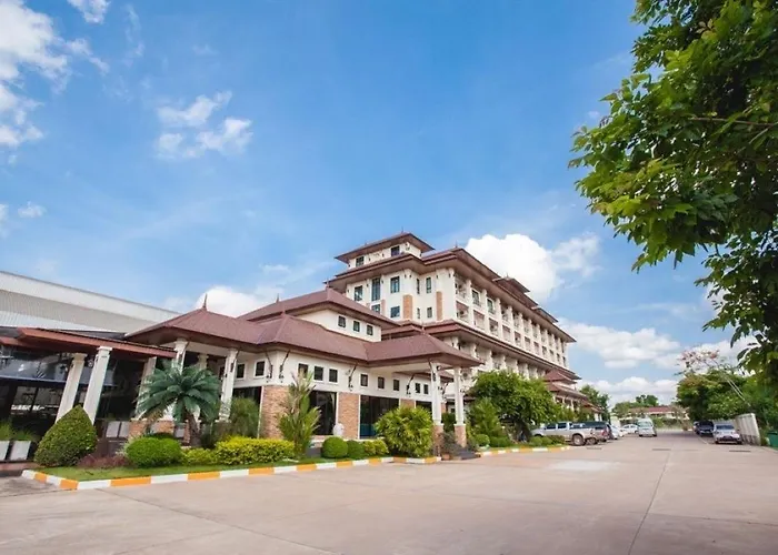 Royal Nakhara Hotel And Convention Centre