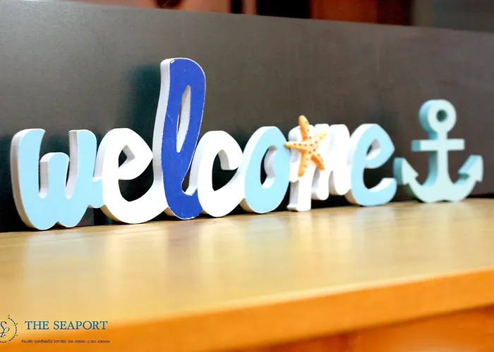 The Seaport Hotel โรงแรมเดอะซีพอร์ต