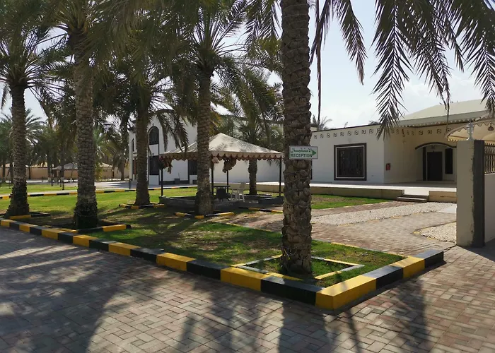 بيت العز السياحي Al-Ezz Tourist House
