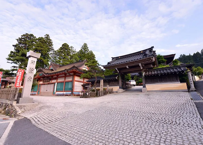 密厳院