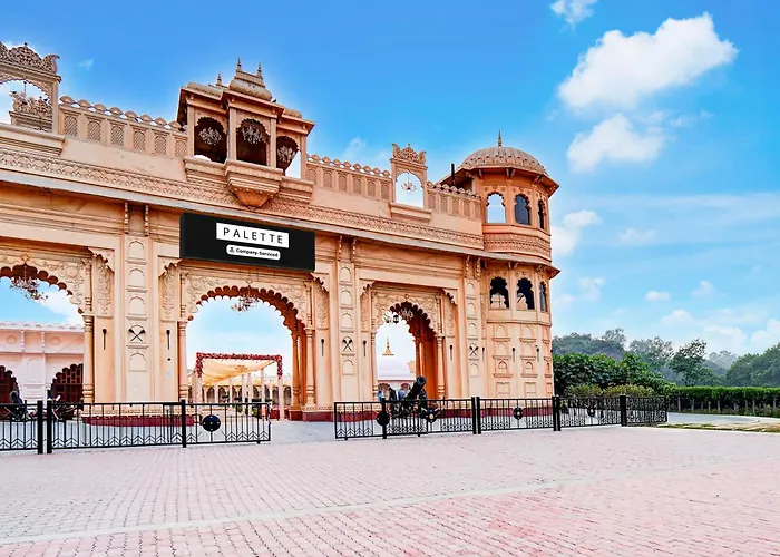 Super Oyo Palette Hotel And Resort Lbs International Airport Formerly Banaras Kila