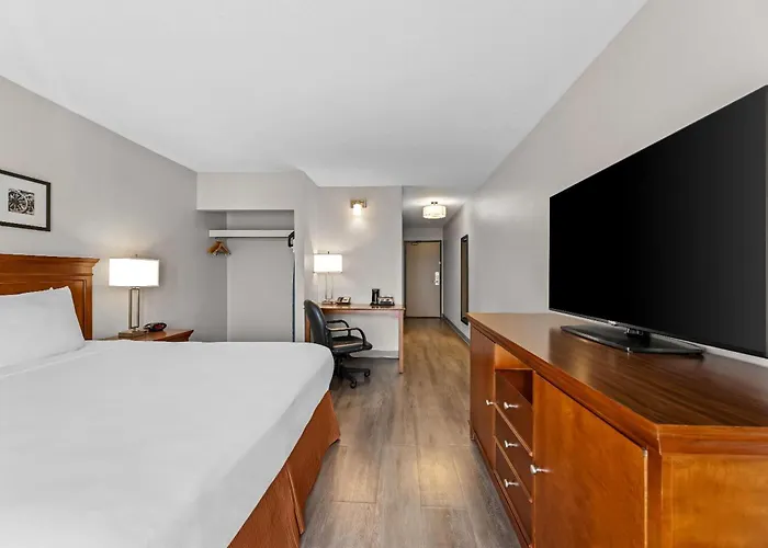 Travelodge Suites By Wyndham Regina - Eastgate Bay