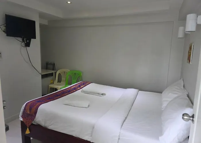 Cha-Am Fish Star Hotel
