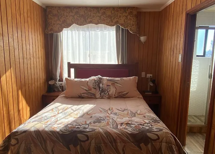 Hotel Casagrande Con Estacionamiento Exclusivo Y Estamos A 50 Mts Del Terminal De Buses