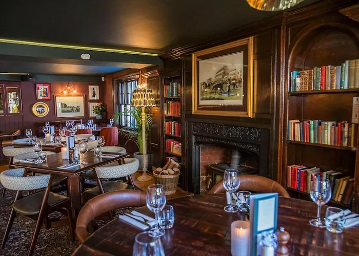 The Royal Foresters, Ascot, Berkshire - Acorn Pubs