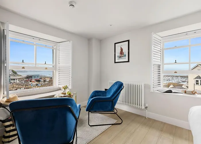 Pilgrim Suite - Sea View - Free Wi-Fi