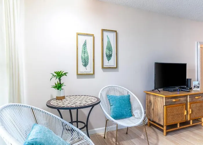 Kona Islander Inn 112