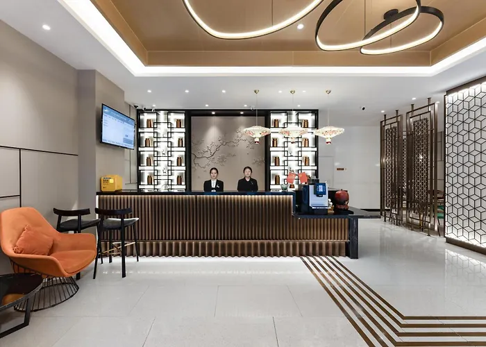 Metropolo Hotel Zhenjia Wanda Plaza Railway Station