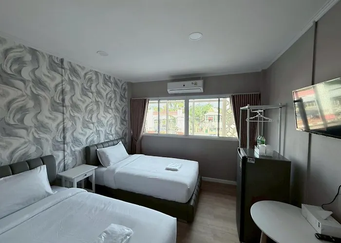 Lopburi Sity Hotel โรงแรมลพบุรี ซิตี้
