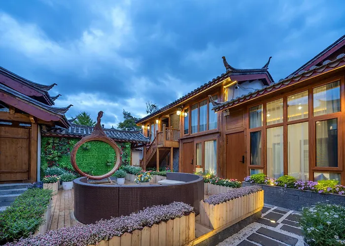 Frida'S Inn 佰茂中式庭院花园美宿