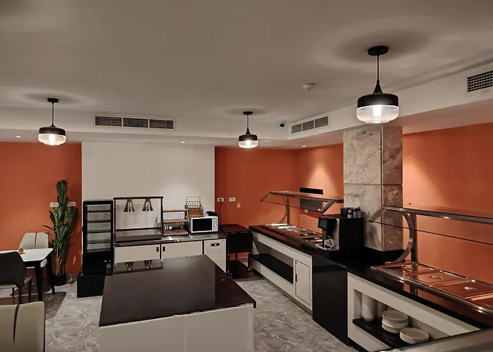 Marigold Tripoli Hotel فندق ماري قولد