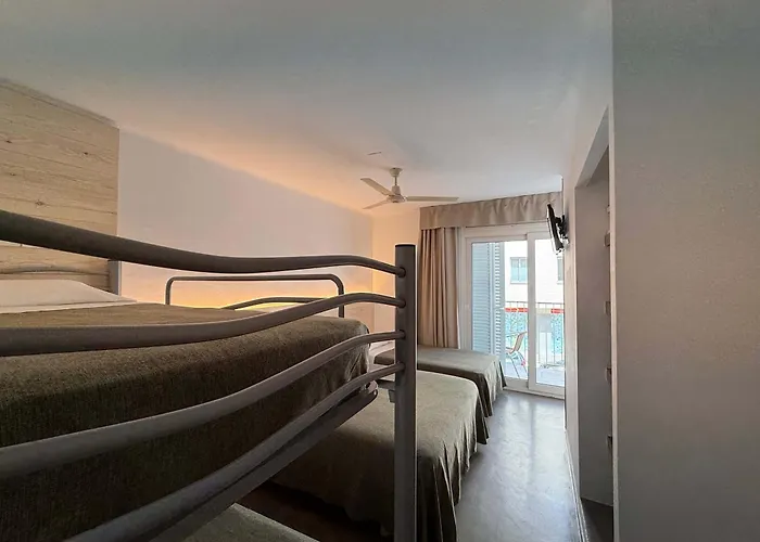 Hostal Rom Familiar