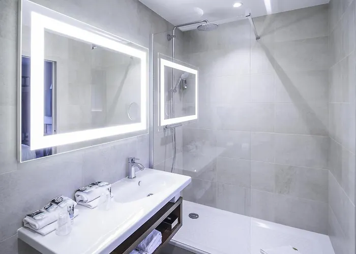 Mercure Rennes Centre Place Bretagne