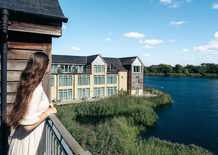 De Vere Cotswold Water Park