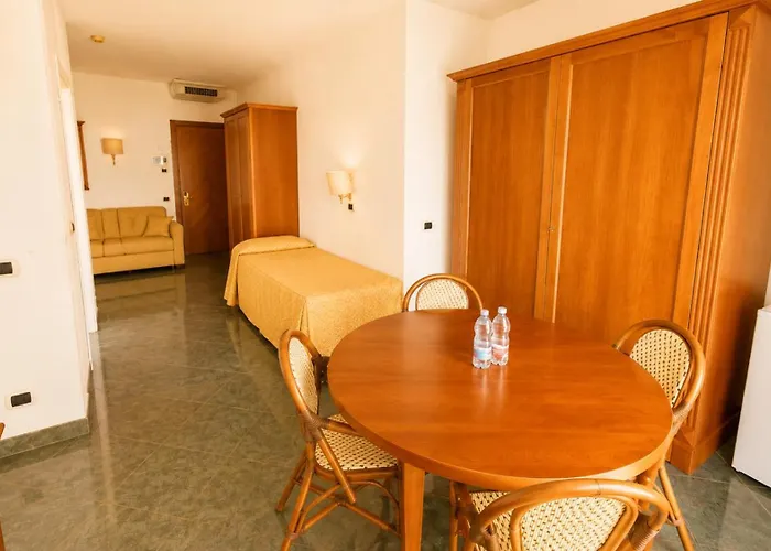 Hotel Residence Villa Marzia