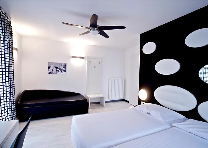 Hotel Riviera