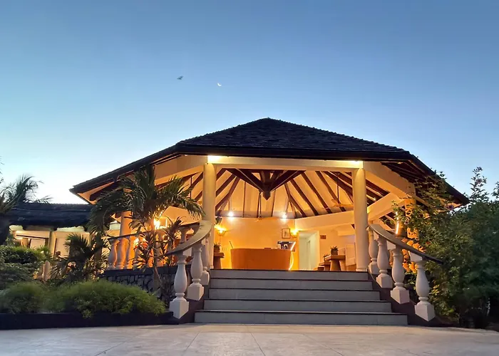 Castello Beach Hotel