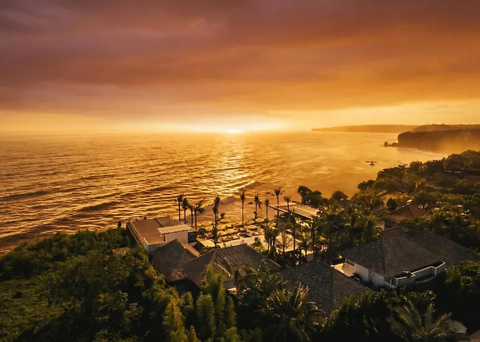 Ulu Cliffhouse Boutique Hotel And Pool Club - Adults Only
