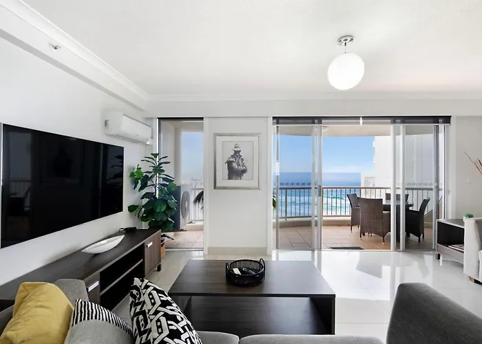 Stunning 2 Bedroom Ocean View Apartment