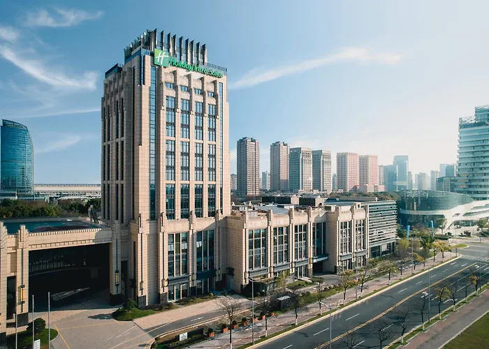 Holiday Inn & Suites Kunshan Huaqiao By Ihg - F1 Racing Preferred Hotel