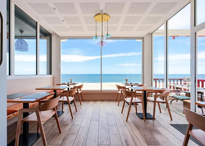 Hotel De La Plage