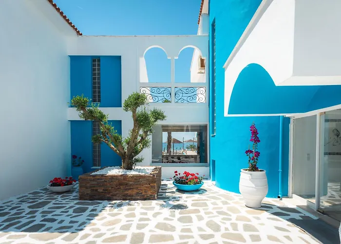 Kamari Beach Hotel