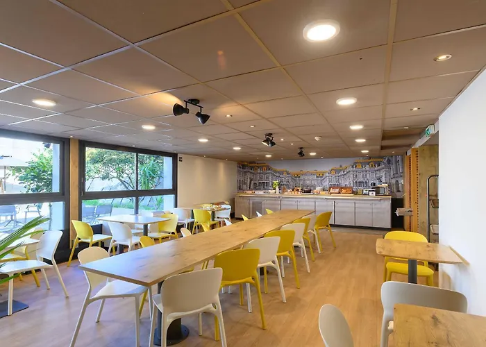 B&B Hotel Versailles Le Chesnay