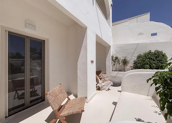Utopia Hotel