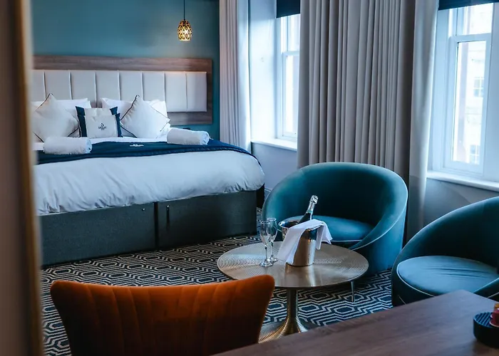 The George Hotel