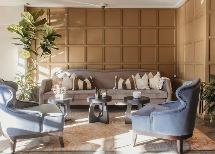 Home Hotel Bastion