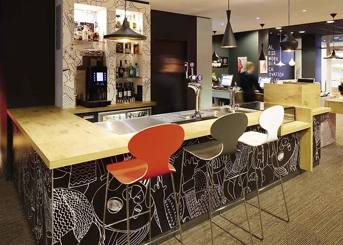 Ibis Reading Centre