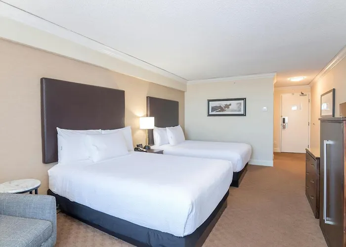Sandman Signature Vancouver Airport Hotel & Resort