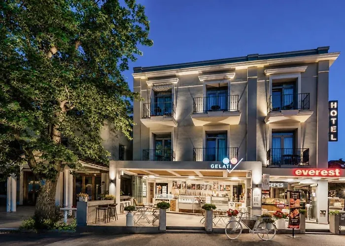 Hotel Rastoni - Helvetia