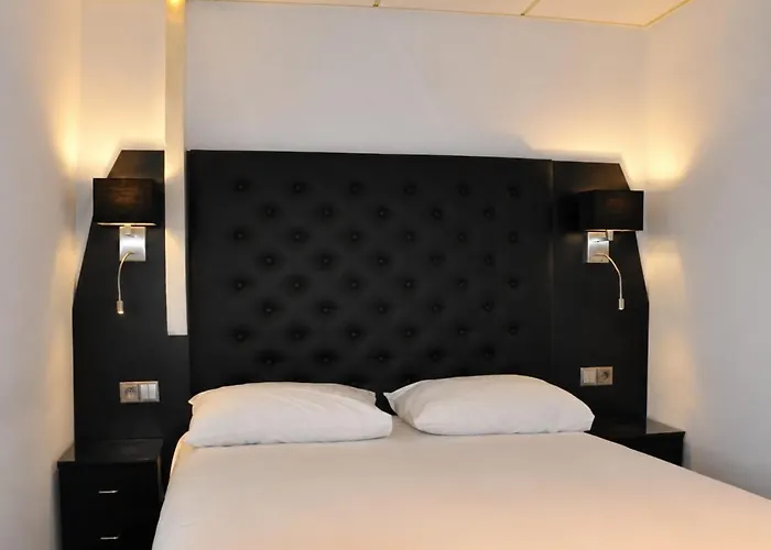 Budget Hotel Le Beau Rivage